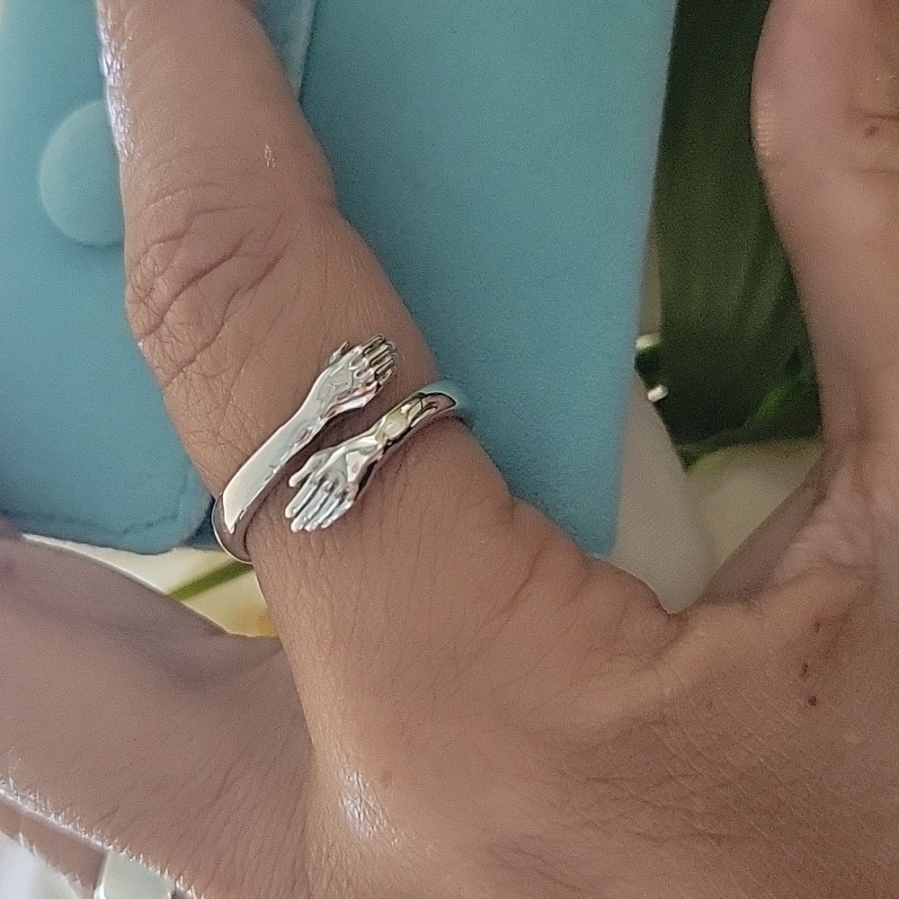 925 Sterling Silver Hands Ring Inscribed "I am enough". Size 7